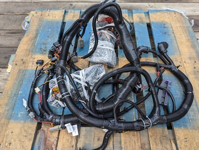 New CNH Wiring Harness 1932989.A.18510.1.MSSL OEM (GJG)