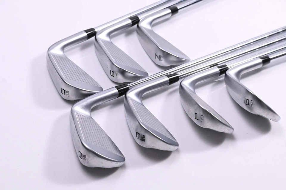Left Hand Cleveland Zipcore XL Irons / 5-PW+GW / Regular Flex KBS Tour Lite - Image 4 of 4