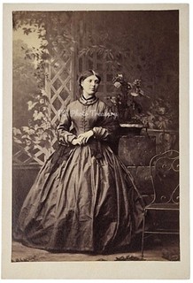 CDV CAMILLE SILVY SCHÖNE DAME NAMENS MISS EMILY COWNSHEND KRINOLINE BAYSWATER