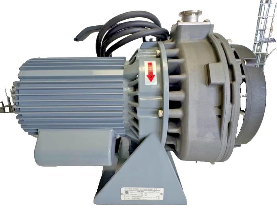 Bomba de vacío DryScroll sin aceite Ulvac DIS-251 220 voltios 32,4 mTORR silenciosa (11031) Foto 3 de 4