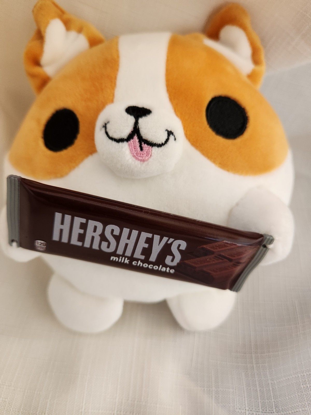 Snackles Benji By ZURU 5.5" Ultra Soft Plush W/Hershey’s Series 2