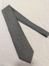 Gucci Silk Tie Gray/ Silver Geometric Pattern with Tags 100 Authentic 59x3.75  
