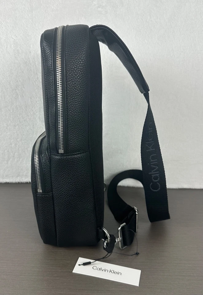 Calvin Klein Men's/Unisex Black Leather All Day Sling Bag New With Tag $139 - Image 4 of 4