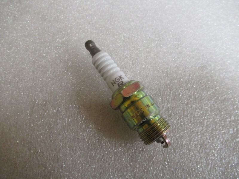 B45 Genuine NGK WR5 Spark Plug OEM New Factory Boat Parts