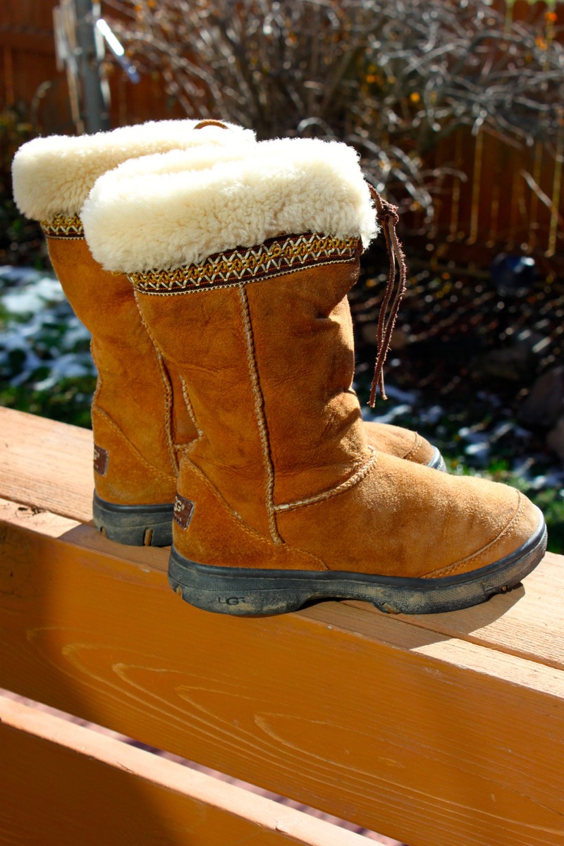 UGG Boots Womens US 6 EU 37 Tall Suede Leather Sherpa UGG Boots Womens US 6 EU 37 Tall Suede Leather Sherpa