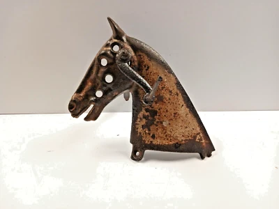 très ancienne tête de cheval en fonte venant d'un ancien jouet, tricycle..... - Photo 1/4