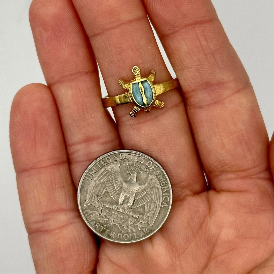 Delicado Anillo Larimar Lindo Tortuga Oro 18K Sobre Plata de Ley Talla 9 Piedra Azul Foto 4 de 4