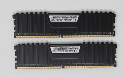 Corsair 32 GB (2x16GB) CMK32GX4M2A2666C16 PC4-21300 (DDR4-2666) RAM (#2950)