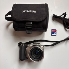 Olympus SP-600UZ Digital Camera 12 MP 15x Zoom Gold/Silver w/Case