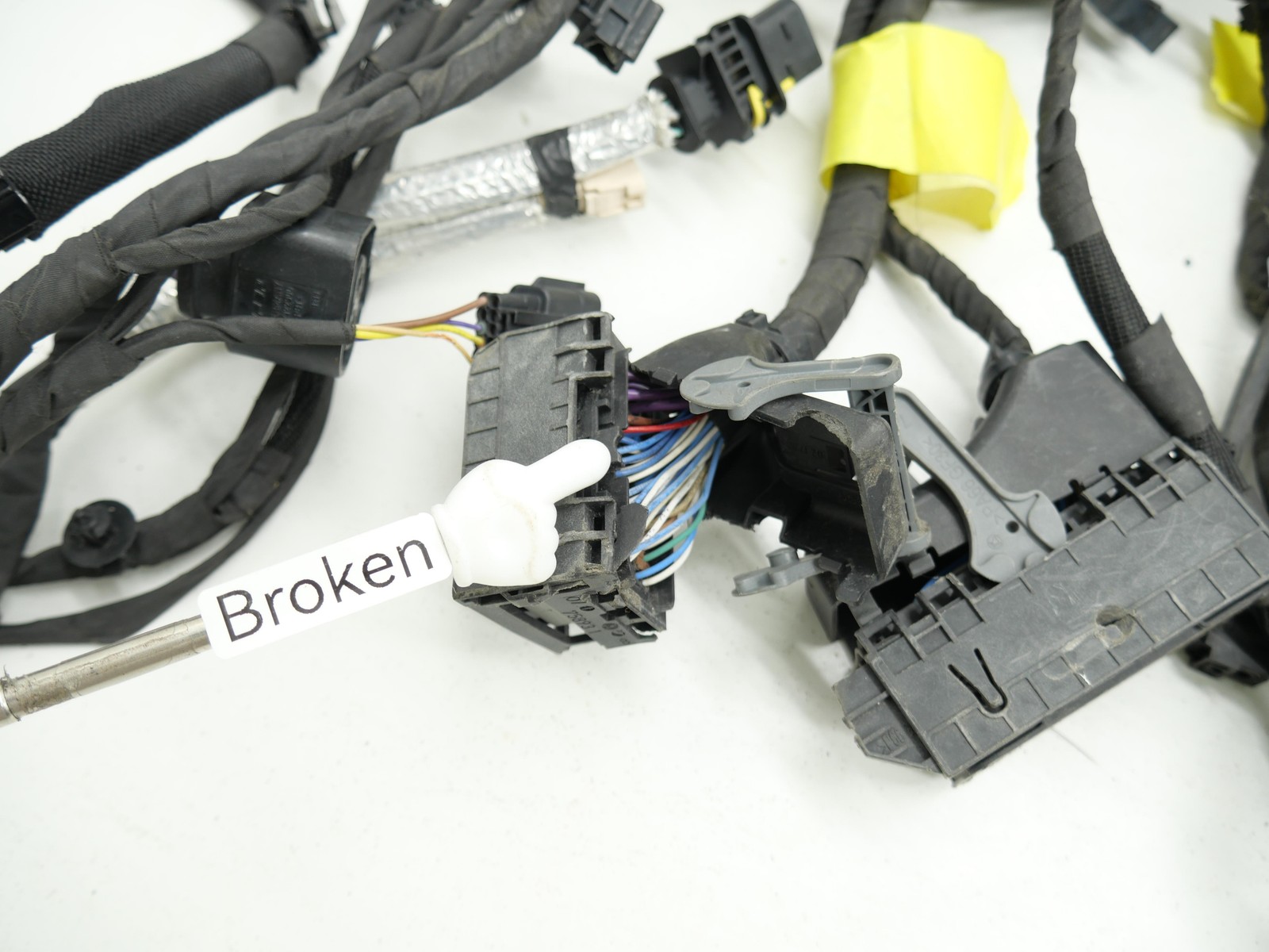 Used Main Body Floor Chassis Wiring Harness 2020-2023 Mclaren GT OEM
