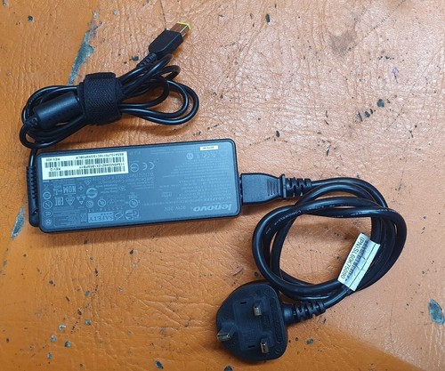 Original Lenovo Ideapad Yoga Thinkpad 90W Ladegerät ADLX90NLC3A PSU 20V 4,5A Laptop