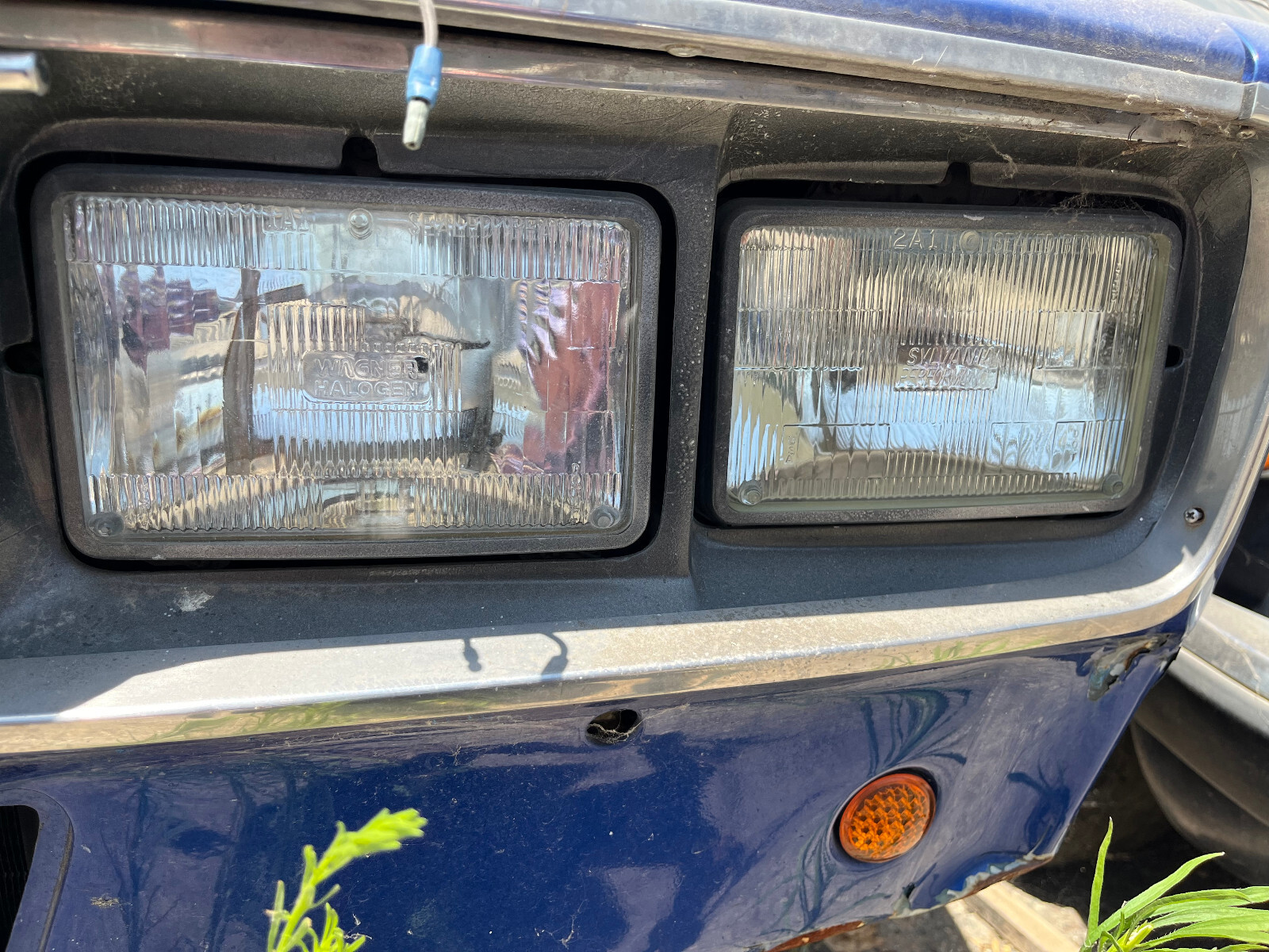 1984 MASERATI QUATTROPORTE Q4 RIGHT HAND HEAD LIGHT ASSEMBLY - RARE