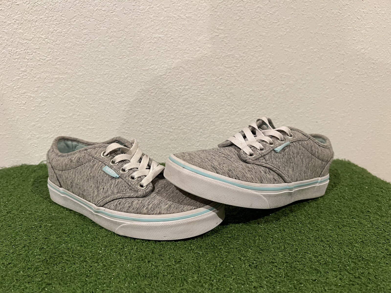 Vans Womens Off The Wall Blue Gray Sneakers Size 6.5 Casual Shoes-image