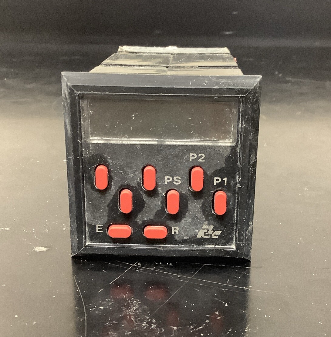 RED LION LNXC Single Preset Counter MA0701C