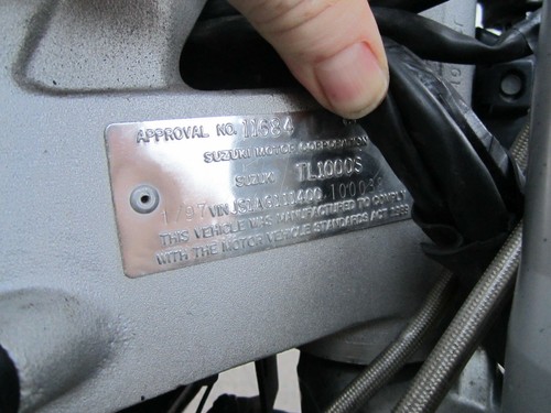 Suzuki 97 TL1000 cc MOTORBIKE - Picture 5 of 7