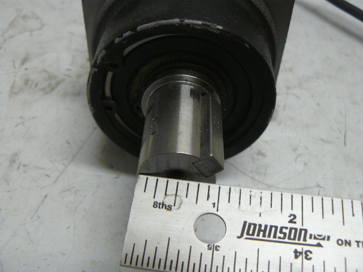 MITSUBISHI HC-MFS43G1K AC SERVO MOTOR 3000 RPM INPUT 3AC MITSUBISHI HC-MFS43G1K AC SERVO MOTOR 3000 RPM INPUT 3AC