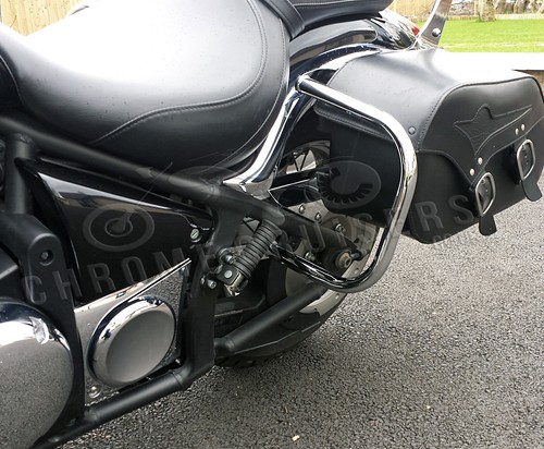 PROTECTION SAC DE SELLE ARRIÈRE KAWASAKI VN900 CLASSIC PERSONNALISÉ CHROME PROTECTION ANTICHOC BARRES - Photo 3 sur 8