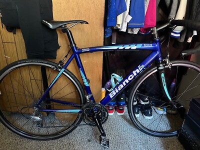 Bianchi Nirone 7 Road Bike, Shimano Sora - Light Blue