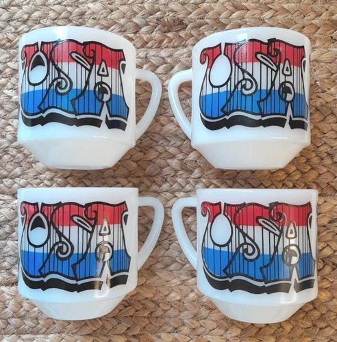 Vintage Federal Milk Glass USA Coffee Mugs Set Of 4 Red White Blue Patriotic EUC