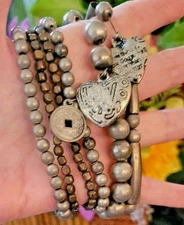 Heart Dangle Charms 6 Bracelets Stretch Beads Mixed Metal Jewelry Vtg Antique 