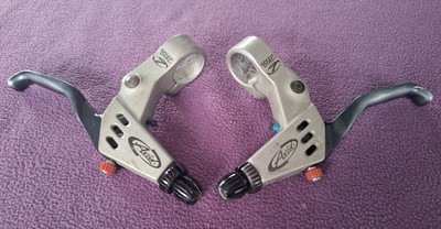 Avid Speed Dial 7 SD7 V-Brake Hebel Hebelset, links rechts Paar, grau
