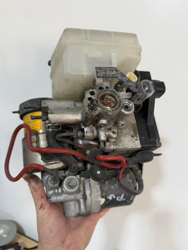 03 04 05 Toyota 4Runner / Lexus GX470 ABS bomba cilindro maestro OEM 47210-60110 Foto 4 de 4