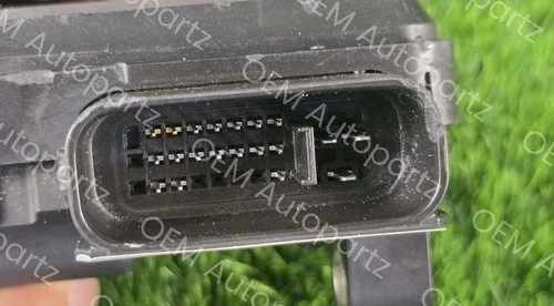 Lexus ES350 2013-2016 Transmisión Ordenador Módulo 89530-33291 OEM Usado - Picture 11 of 16