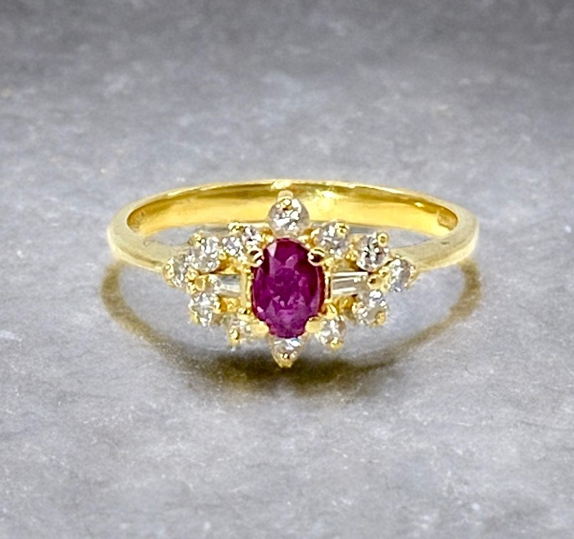 Ruby Diamond Cluster Ring 18ct Solid Gold 2.75gr … - image 3