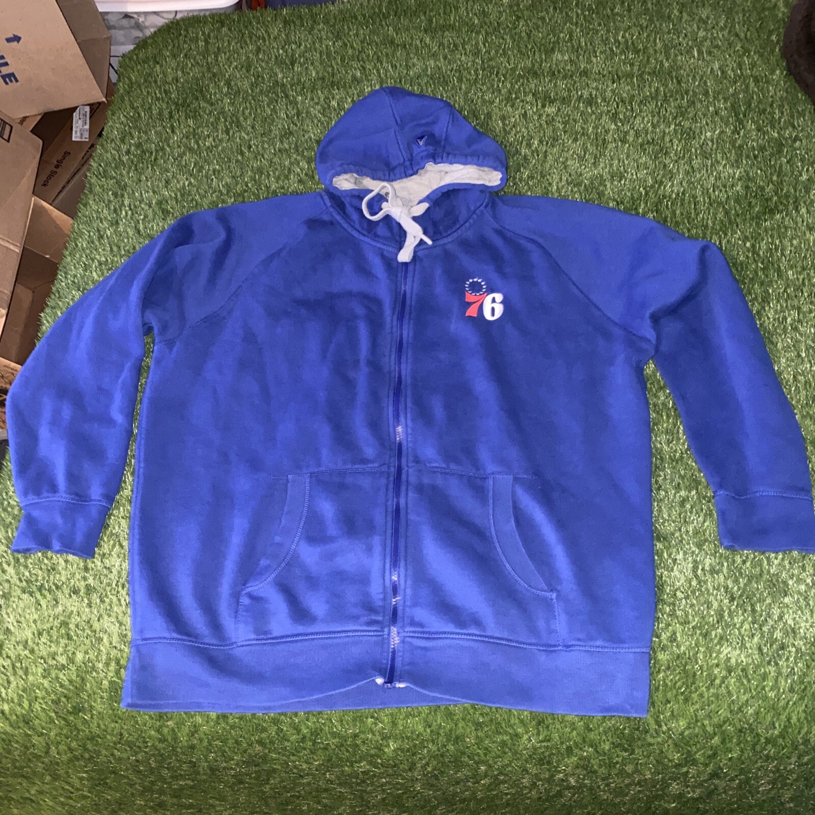 Picture 1 of 11