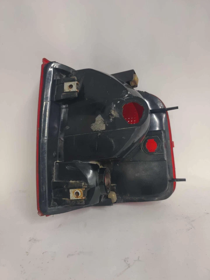 Conjunto de luz trasera derecha Chevrolet S10/S15/Sonoma 1994-2004 camioneta 16516093 Foto 2 de 4