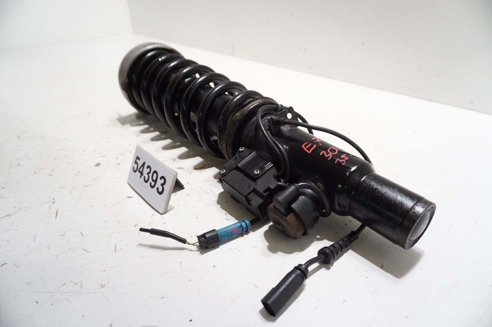 Original BMW X6 E71 Federbein Stossdämpfer vorne rechts VDC  