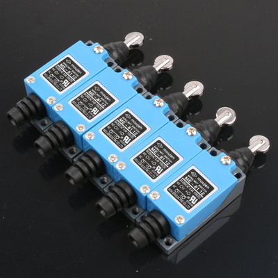 5PCS ME-8112 1NC 1NO Parallel Roller Plunger Actuator Limit Switch AC 250V