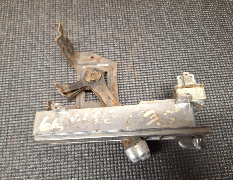 Oldsmobile Cutlass F85 1966 descongelación temperatura del aire calentador termostato interruptor de control Foto 4 de 4