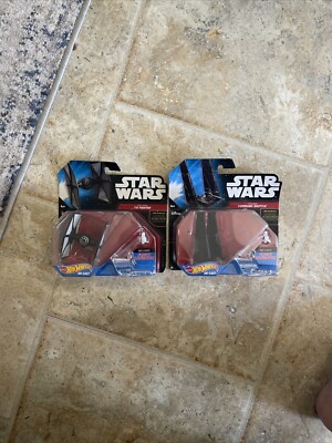Star Wars Hot Wheels First Order Lot Mattel (Tie Fighter & Command Shuttle)