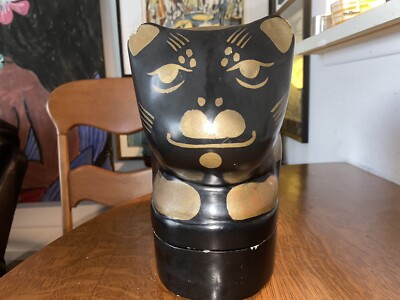 RARE Black lacquer cat shaped box gold dot decoration & painted mouse Inside box