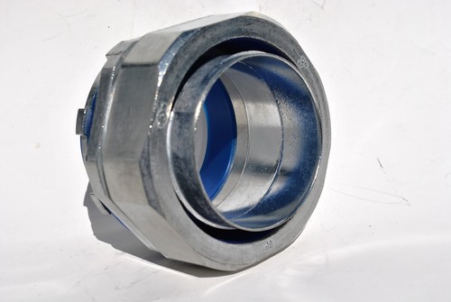 3" Straight Liquid Tight Connector With Insulated Throat, Die Cast, Cat.# SSN-30 - Picture 1 of 5