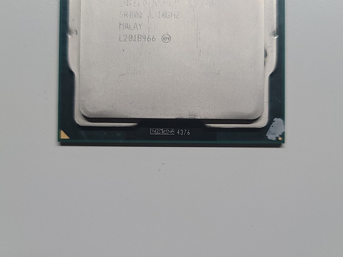 Intel Core i5 2400 - Quad-core (BX80623I52400 Bundle) Processor