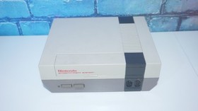 Nintendo Entertainment System NES Console with 1 Controllers, RF Cable, & Power