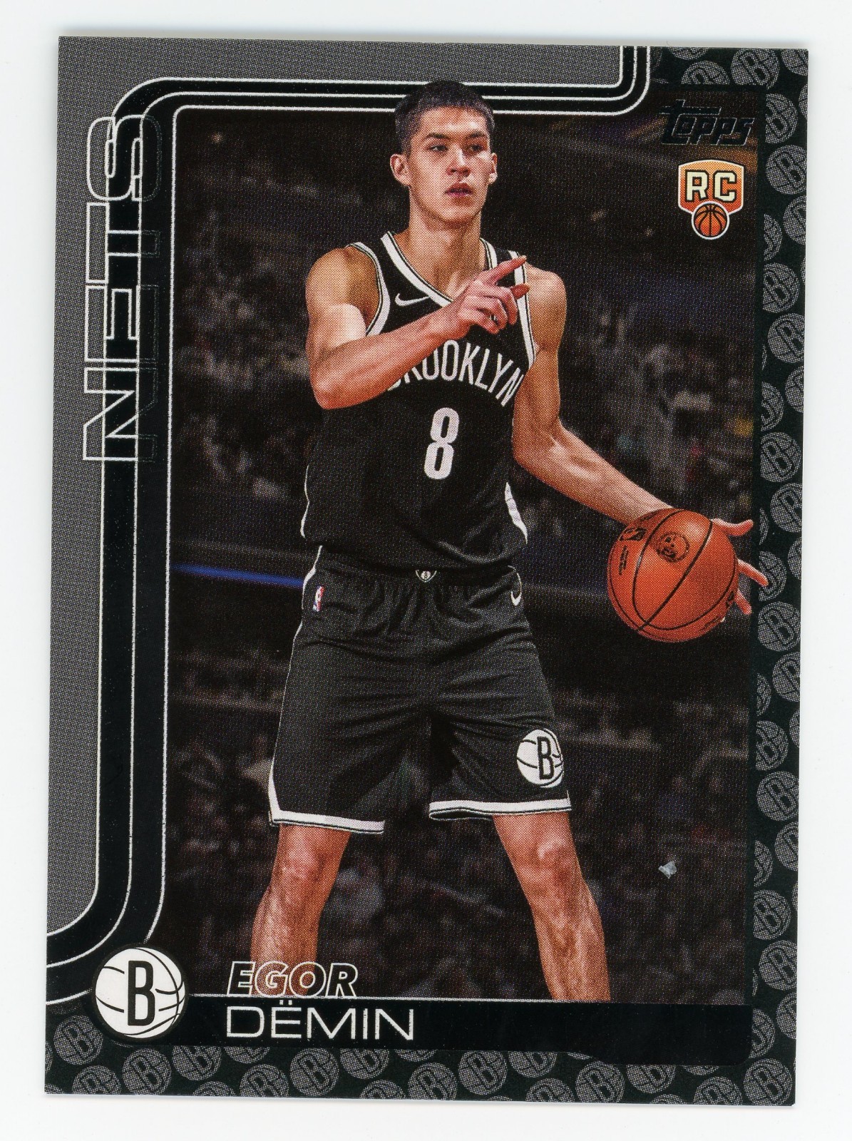 Egor Demin RC 2025-26 Topps Team Color Border #208 Rookie SP NETS
