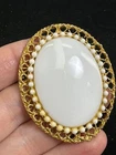 Medallion Large White Milk Glass Oval Center Vintage Metal Brooch Pin M-6946
