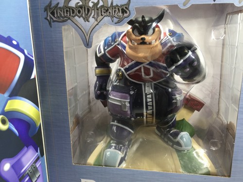 WALT DISNEYS KINGDOM HEARTS GALLERY PETE STATUE FIGUR GAMESTOP EXKLUSIV 2019 - Bild 3 von 12