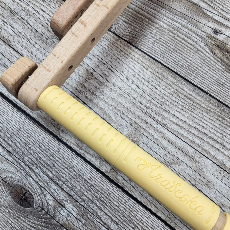 Adjustable Needlework Wood Embroidery Stand Bullfinch Scroll Frame by Arabeska - Image 4 of 4