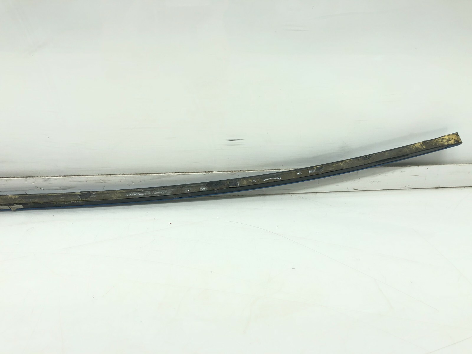 2014-2017 MASERATI GHIBLI S LEFT SIDE ROOF DRIP MOLDING TRIM OEM.