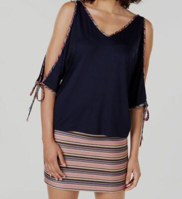 $160 Trina Turk Women's Blue Madagascar Contrast-Trim Split Sleeve Top Size L