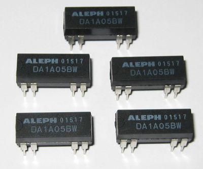 5 X Aleph 5V Coil 0.5 Amp Relay Rated at 200 VDC - Small 5 V PC Mount DIP Relay