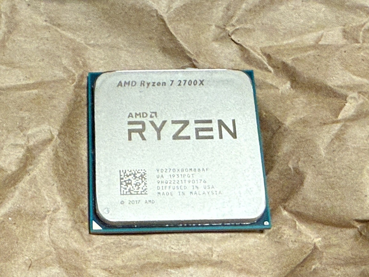 AMD Ryzen 7 2700X Processor (3.7 GHz, 8 Cores, Socket AM4