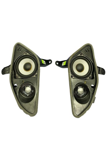 2020 BMW X5M F95 OEM BOWERS & WILKINS REAR QUARTER PANEL SPEAKER SET (2)