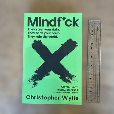 Mindf*ck Mind Hacking Chris Williams 9784105071912  Foreign Book