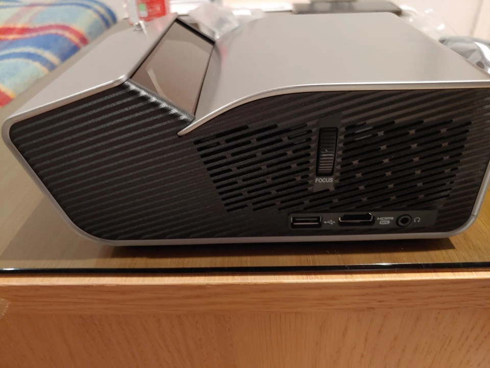 LG MiniBeam US PH450UG Ultra Short Throw Projector - Image 4 of 4