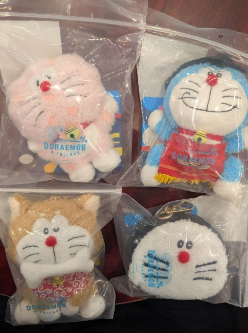 100% DORAEMON & FRIENDS ぬいぐるみ マスコット 100% Doraemon & Friends Plush Keychain Cherry Blossom shibainu